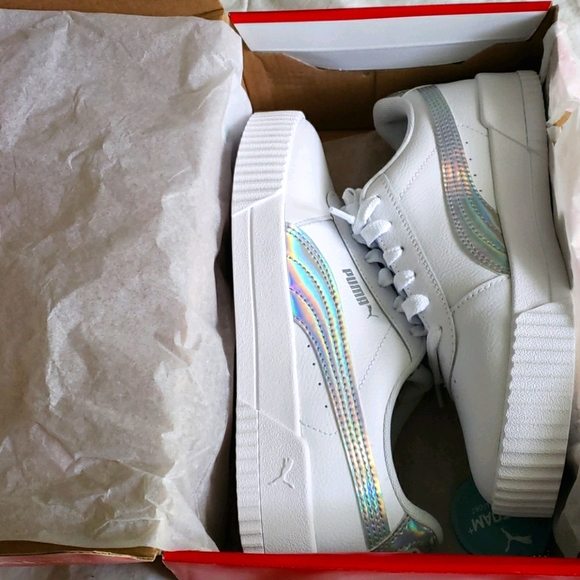 ⚡ Host Pick ⚡ BNIB Puma Cali "Carina Iridescent" - Picture 2 of 8